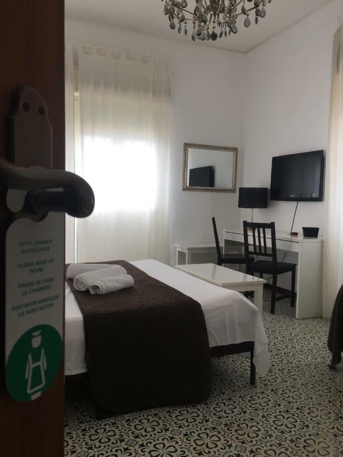Bed and Breakfast A Casa Di Giuseppe 2 Карини Экстерьер фото
